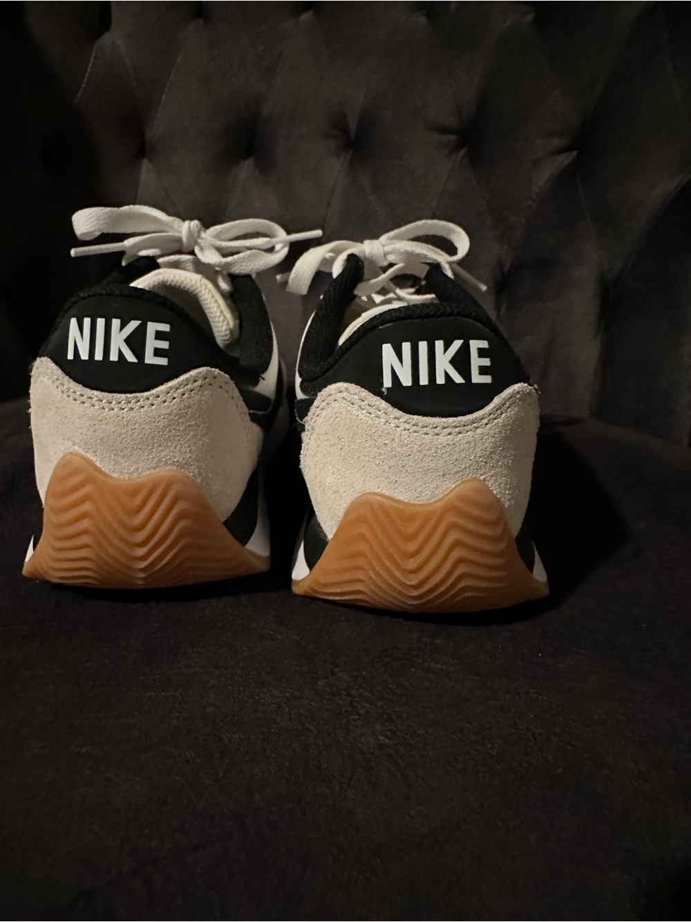 Nike Beige and Black Pacific Runner Sneakers New without tags - Picture 3 of 5
